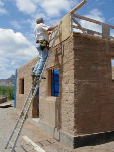 Straw Bale Building: Roof Trusses - DIY vs. Manufactured Image